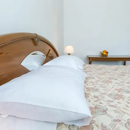 Pansion Alen - Dugi Otok krevet i doručak Luka (Dugi Otok)