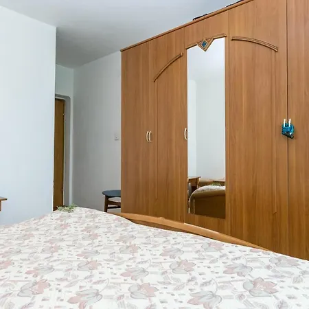 Bed & Breakfast Pansion Alen - Dugi Otok Luka (Dugi Otok)