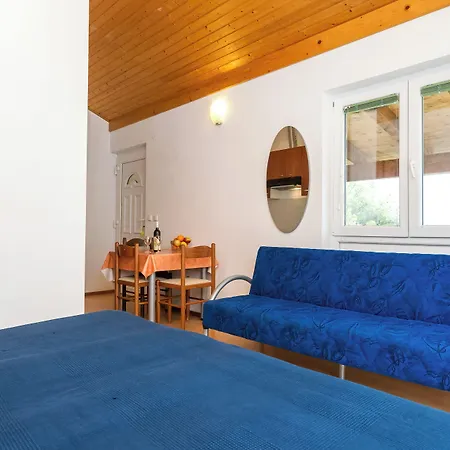 Bed & Breakfast Pansion Alen - Dugi Otok 3*