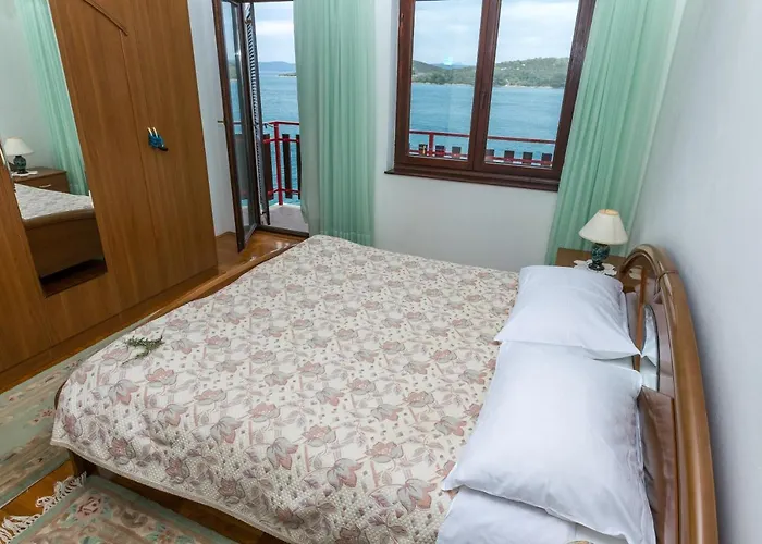 Bed & Breakfast Pansion Alen - Dugi Otok Luka (Dugi Otok)