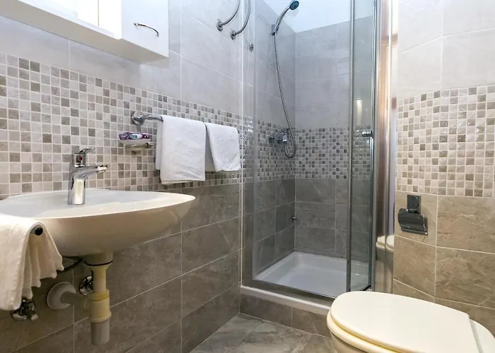 Bed & Breakfast Pansion Alen - Dugi Otok Luka (Dugi Otok)