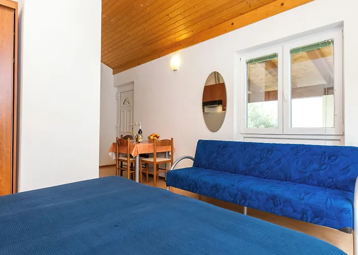 Bed & Breakfast Pansion Alen - Dugi Otok 3*