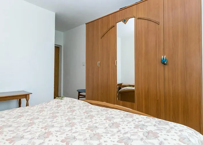 krevet i doručak Pansion Alen - Dugi Otok Luka (Dugi Otok)