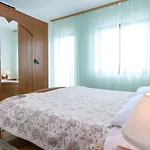Nocleg ze śniadaniem Pansion Alen - Dugi Otok 3*