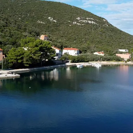 Pansion Alen - Dugi Otok Bed and breakfast 3*