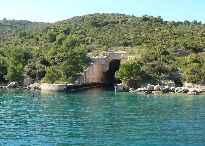 Pansion Alen - Dugi Otok לינה וארוחת בוקר Luka (Dugi Otok)